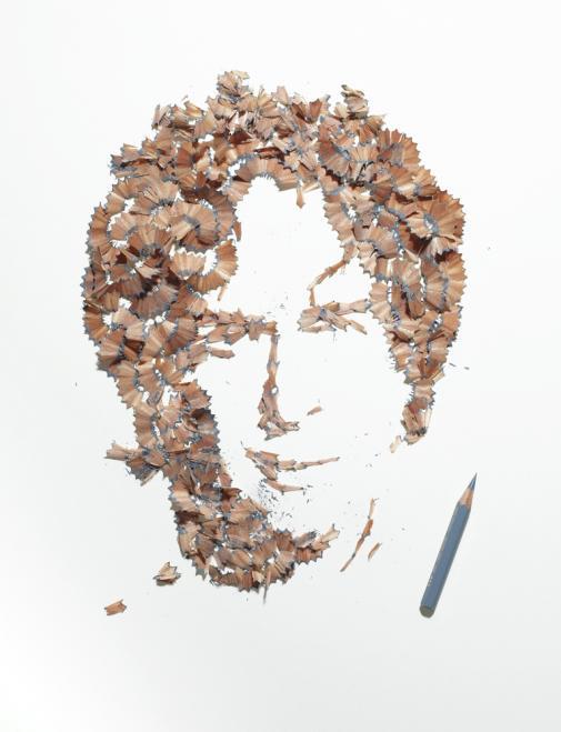 [Фото дня] Художник Кайл Бін за допомогою стружки від олівця малює портрети людей