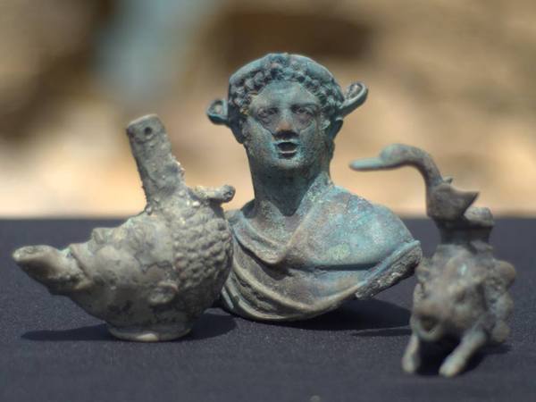 В Ізраїлі знайшли давньоримське судно зі скарбами