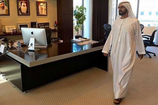 Емір Дубая звільнив дев'ятьох чиновників, не знайшовши їх в офісі в робочий час