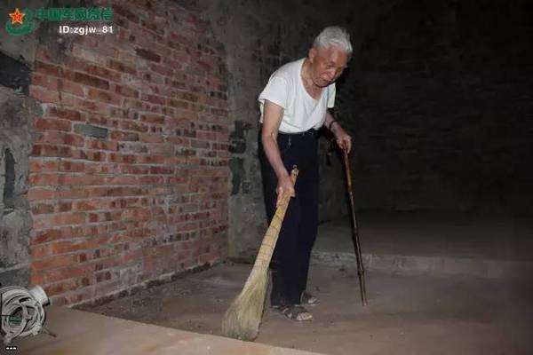 В Китаї знайшовся 87-річний «забутий вартовий»