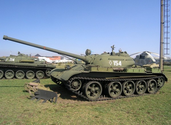 Британець знайшов золоті злитки в радянському танку