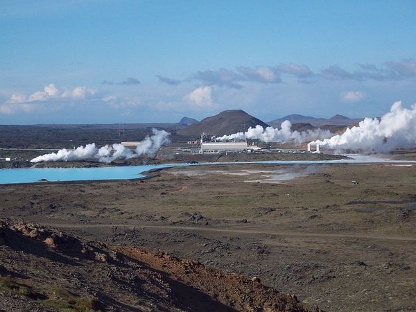 Ісландці почали добувати електроенергію з вулканів